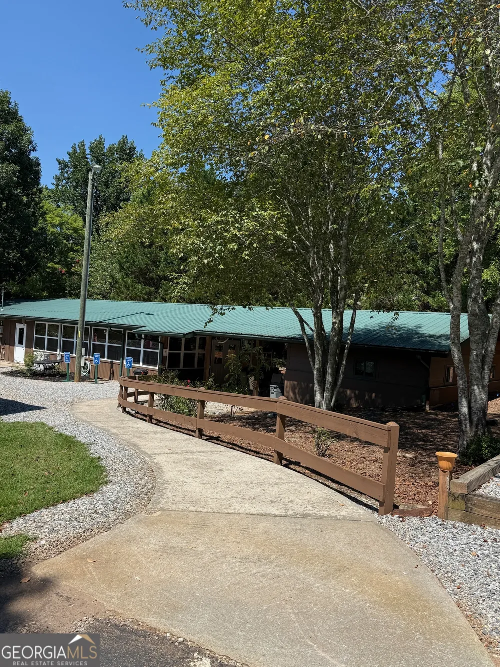 54 Hidden Valley RD Cleveland, GA 30528