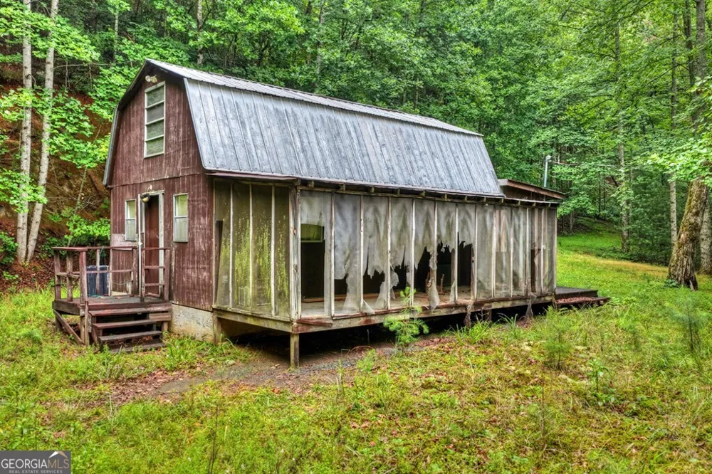 1138 Douglas Mountain TRL Ellijay, GA 30540