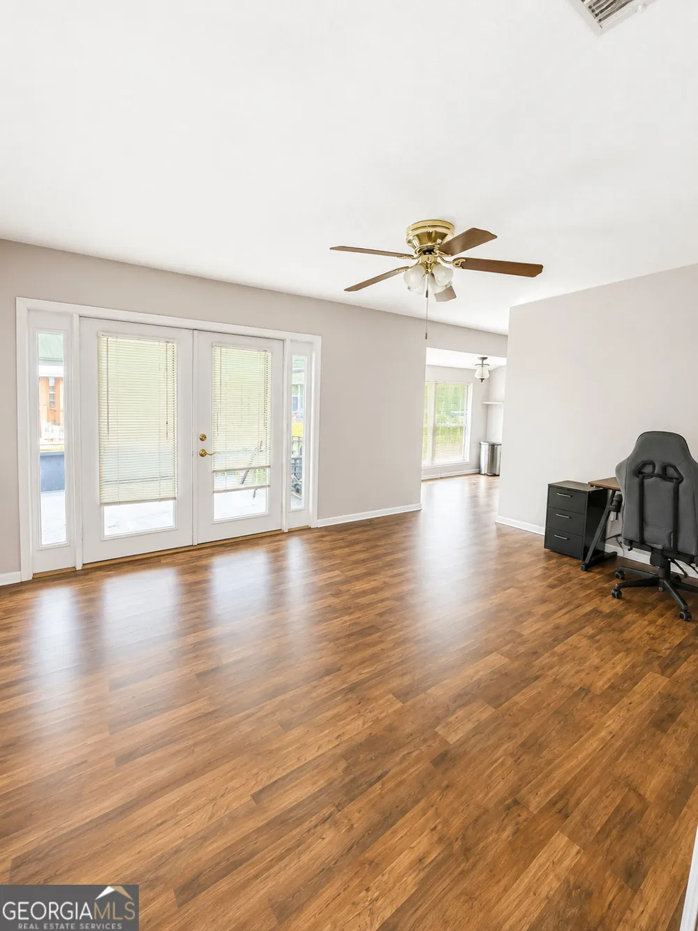 304 Floyd ST Hinesville, GA 31313