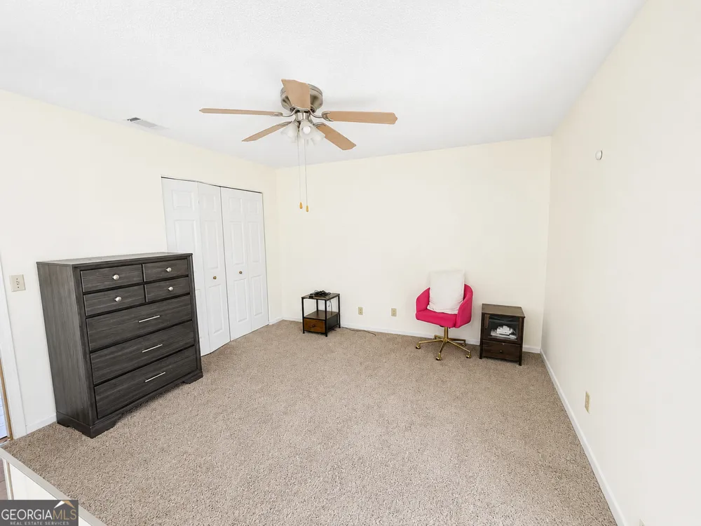 304 Floyd ST Hinesville, GA 31313