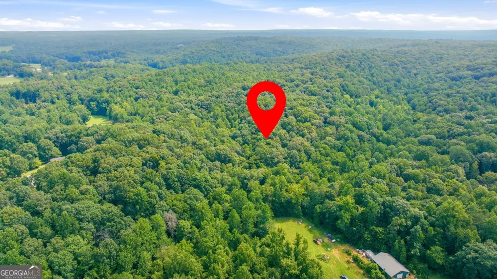 4215 Whiporwill RD Gillsville, GA 30543