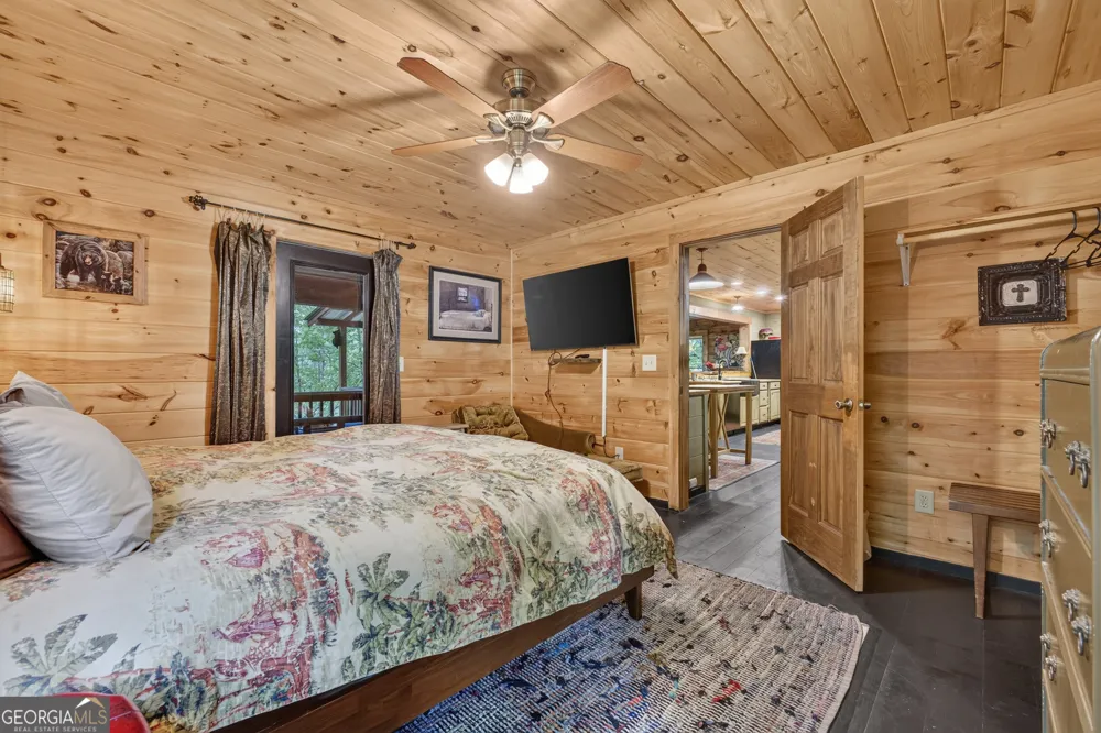 24 Wolf Howl TRL Sautee Nacoochee, GA 30571
