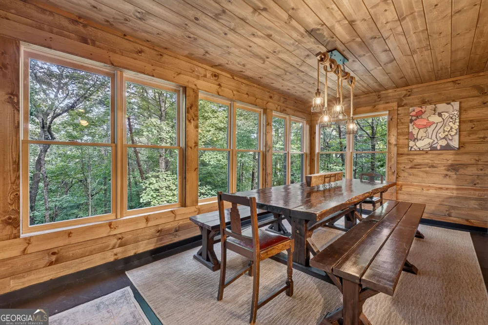 24 Wolf Howl TRL Sautee Nacoochee, GA 30571