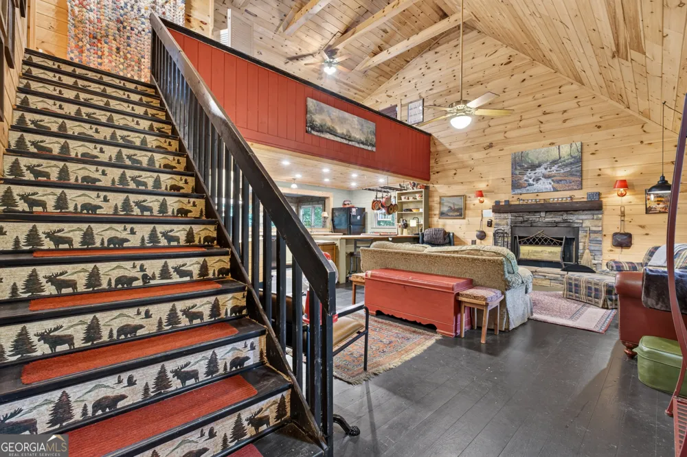 24 Wolf Howl TRL Sautee Nacoochee, GA 30571