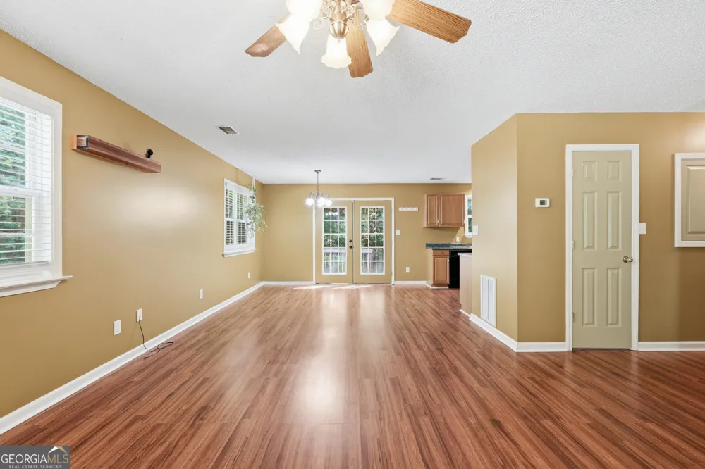 135 Andrews RD Toccoa, GA 30577
