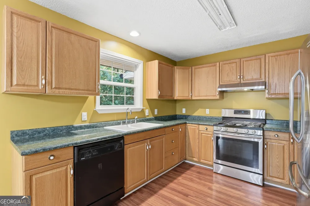 135 Andrews RD Toccoa, GA 30577
