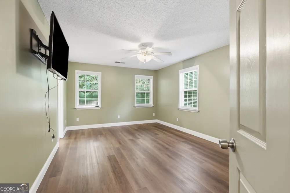 135 Andrews RD Toccoa, GA 30577