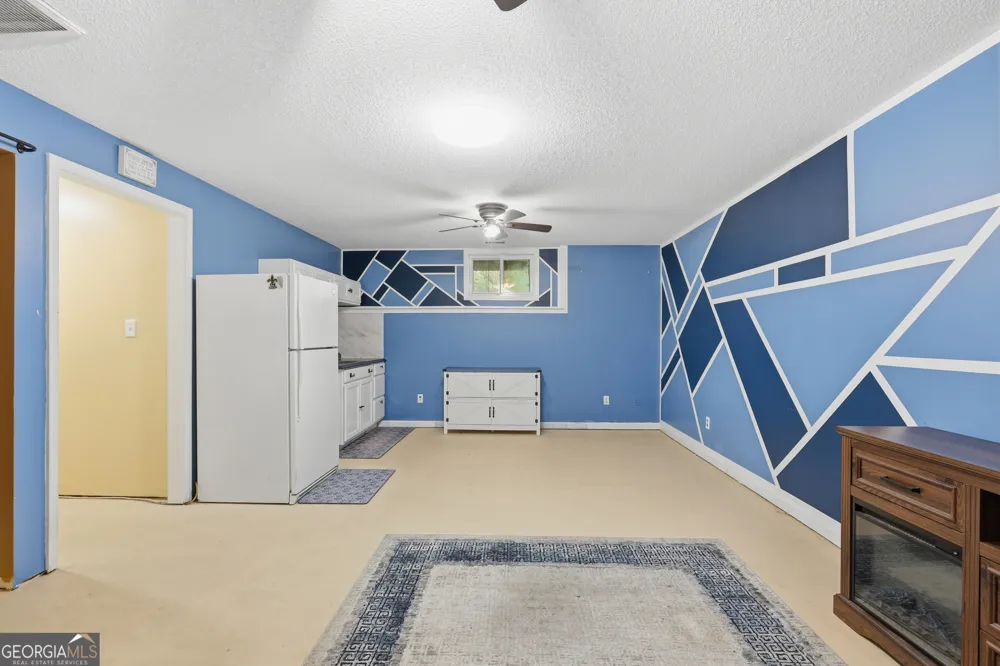 135 Andrews RD Toccoa, GA 30577