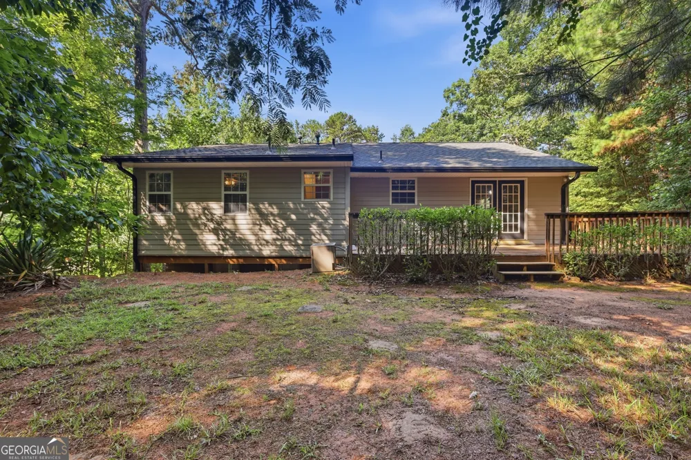 135 Andrews RD Toccoa, GA 30577