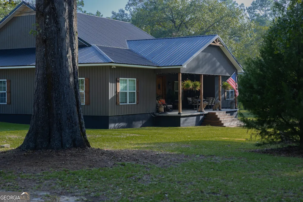 2955 Ga Highway 56 E Lyons, GA 30436