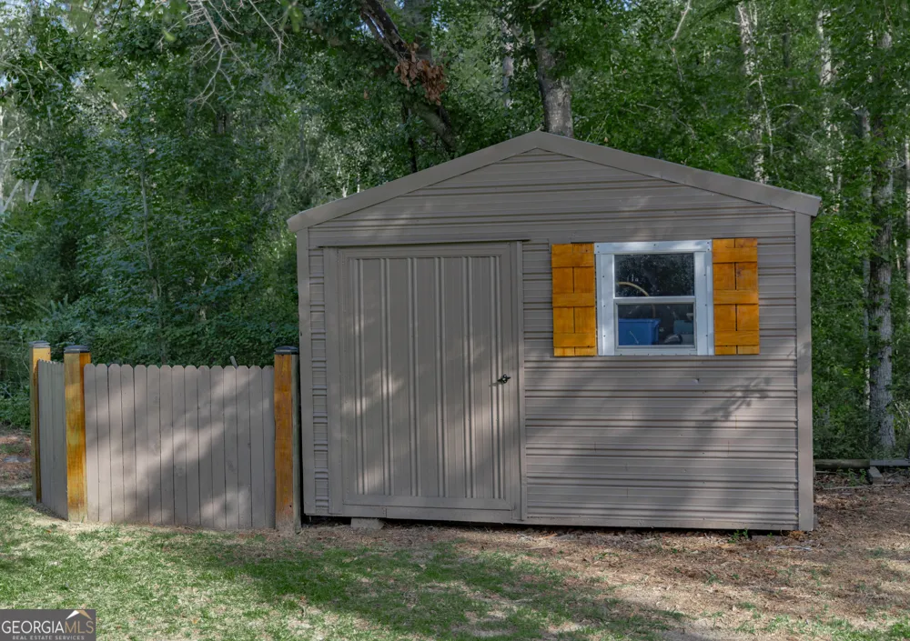 2955 Ga Highway 56 E Lyons, GA 30436