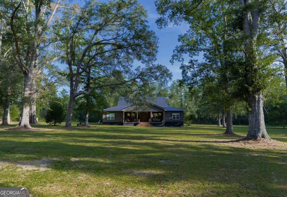2955 Ga Highway 56 E Lyons, GA 30436