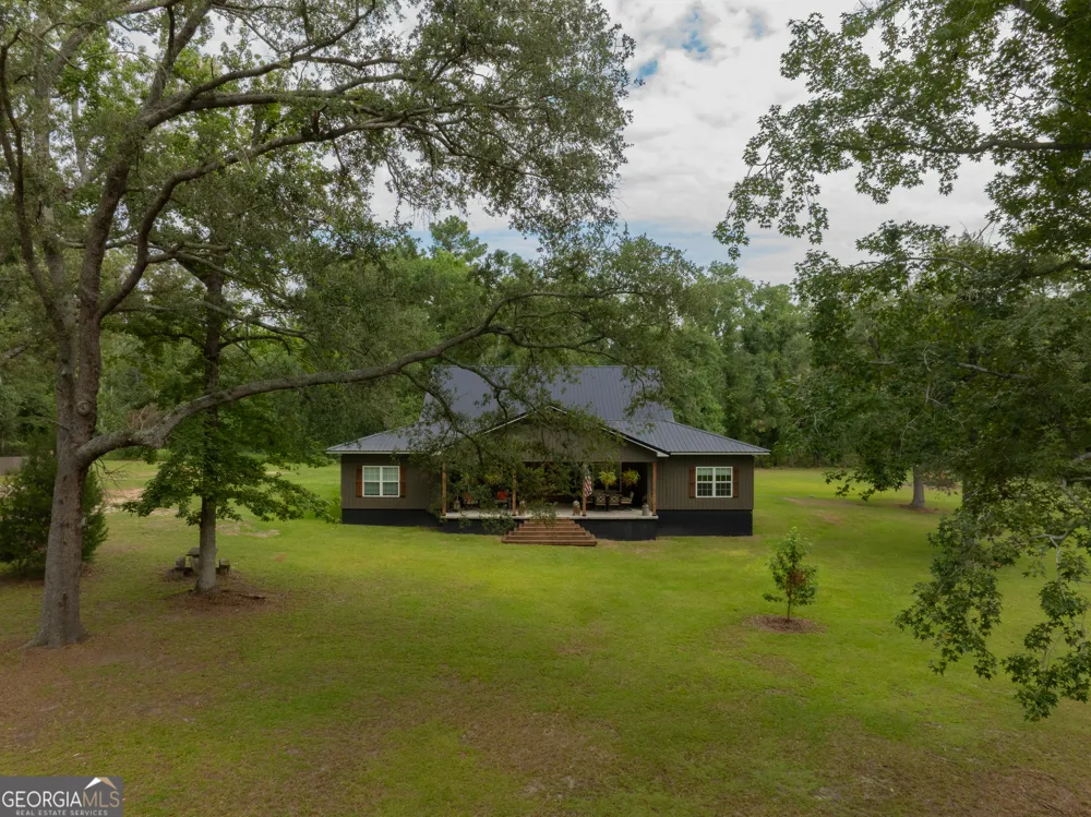 2955 Ga Highway 56 E Lyons, GA 30436