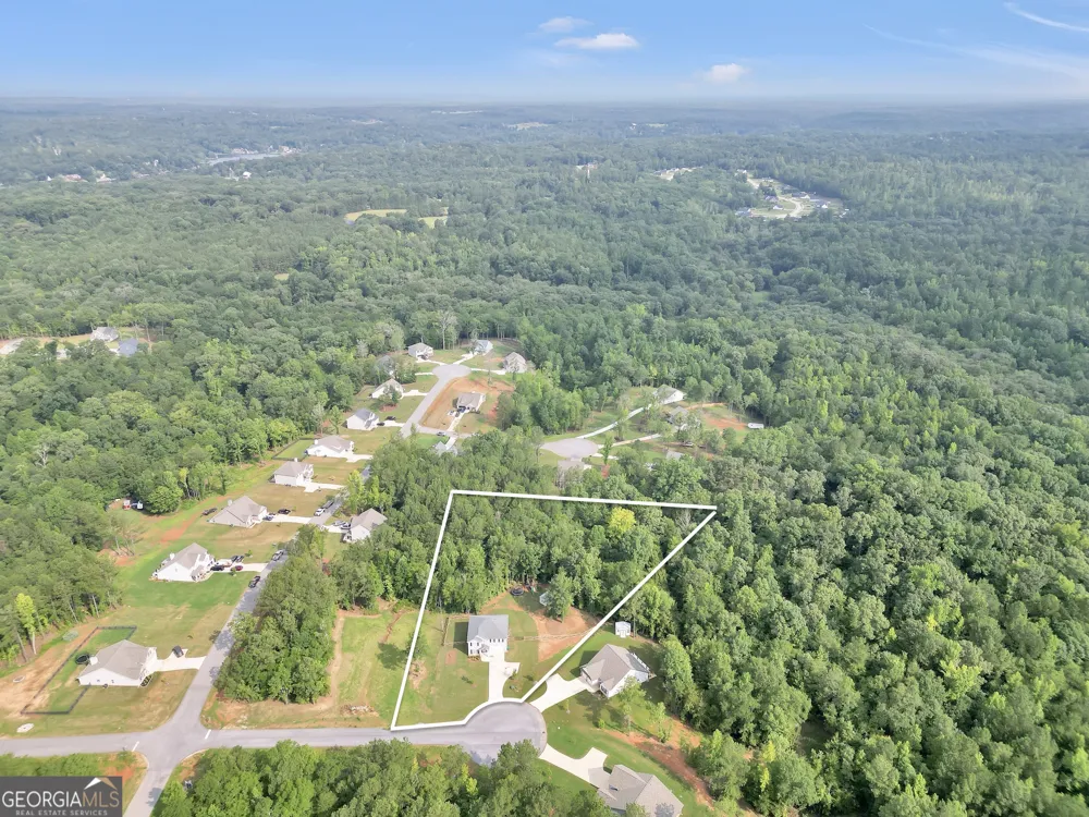 201 Cooper DR Mansfield, GA 30055