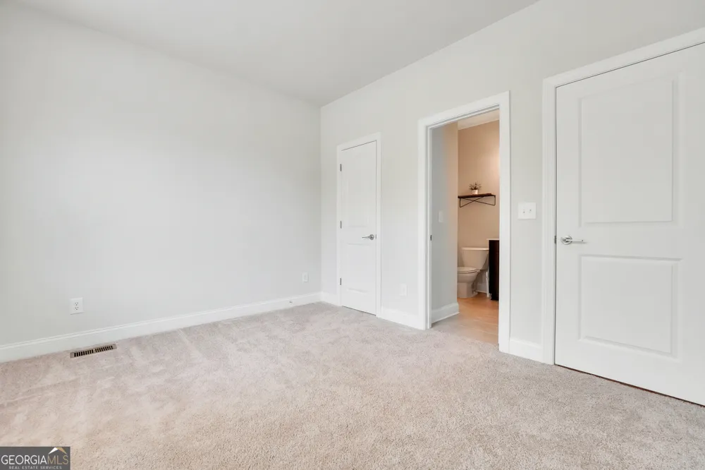 201 Cooper DR Mansfield, GA 30055