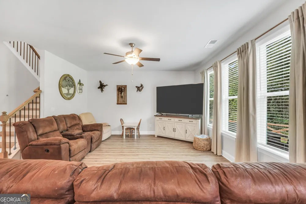 201 Cooper DR Mansfield, GA 30055