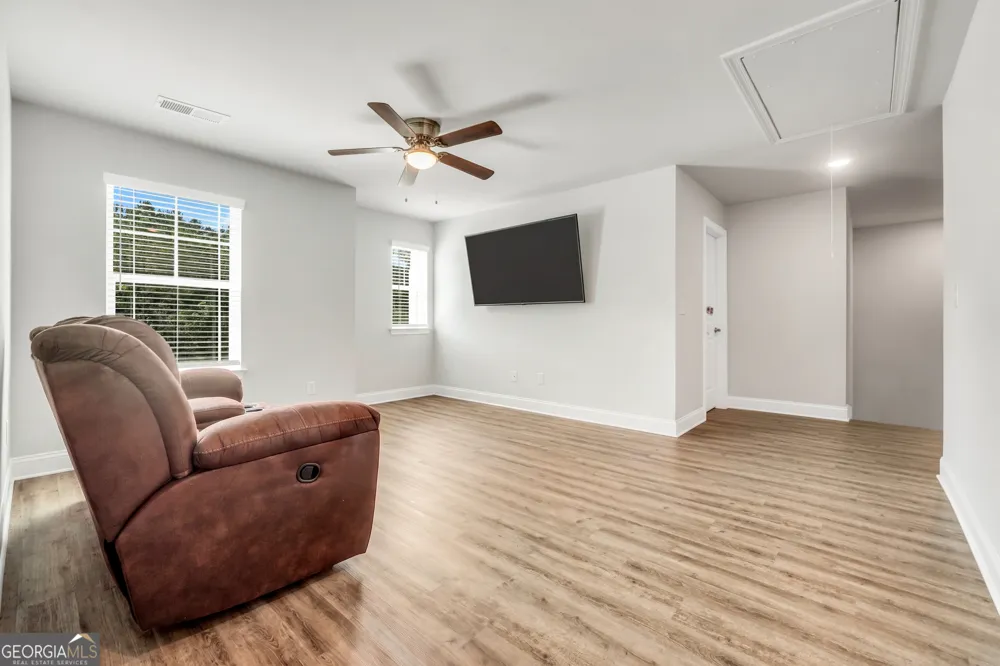 201 Cooper DR Mansfield, GA 30055