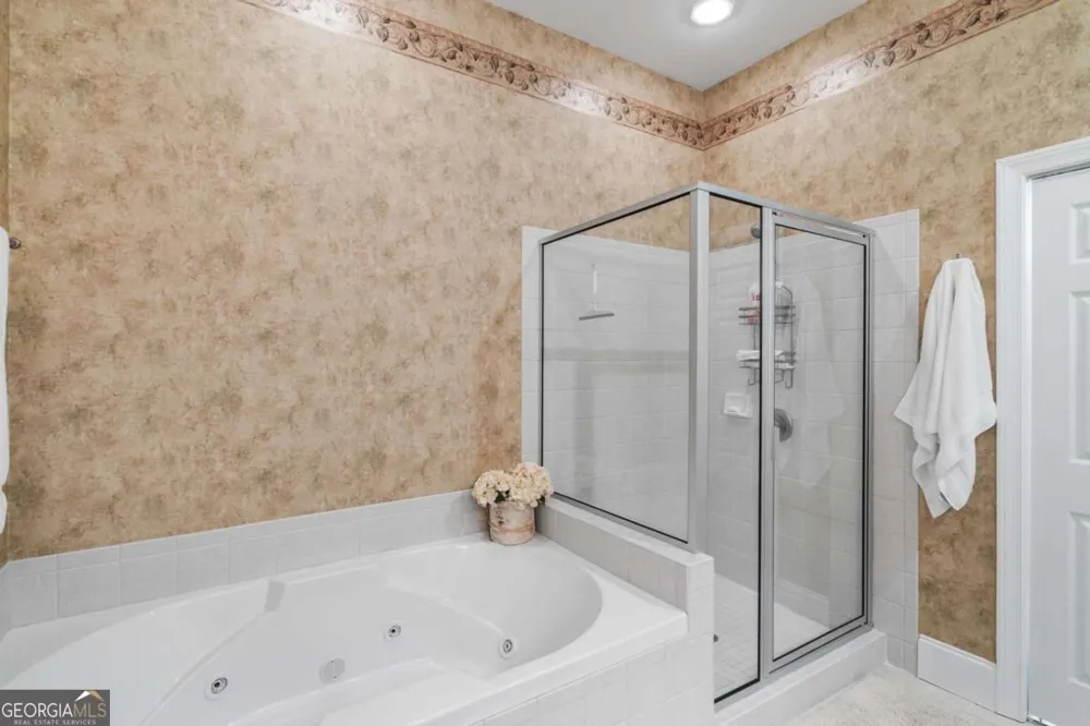 1724 Watercrest WAY Young Harris, GA 30582