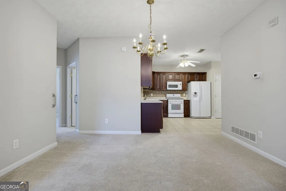3706 Villa Springs CIR Powder Springs, GA 30127