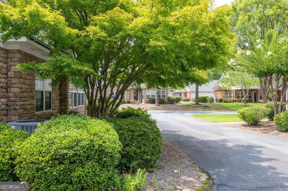 3706 Villa Springs CIR Powder Springs, GA 30127