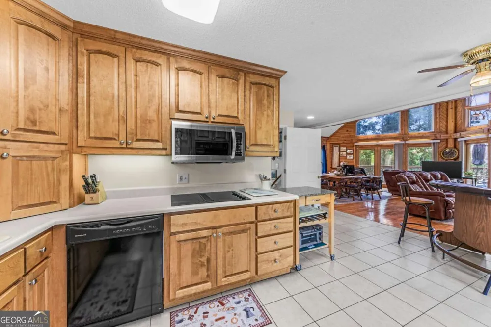 158 Mays RD Milledgeville, GA 31061