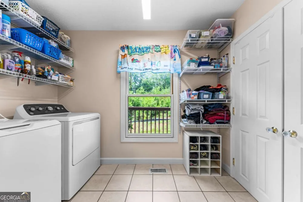 158 Mays RD Milledgeville, GA 31061