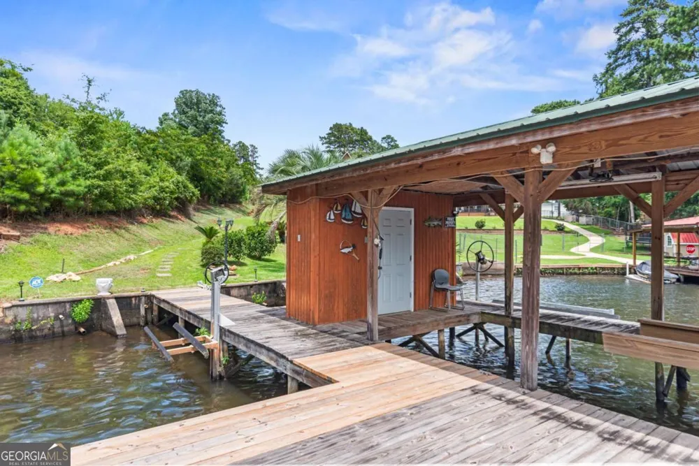 158 Mays RD Milledgeville, GA 31061