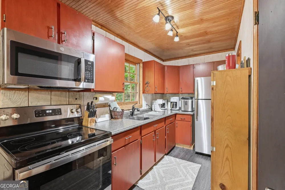 45 Tall Feather DR Sautee Nacoochee, GA 30571