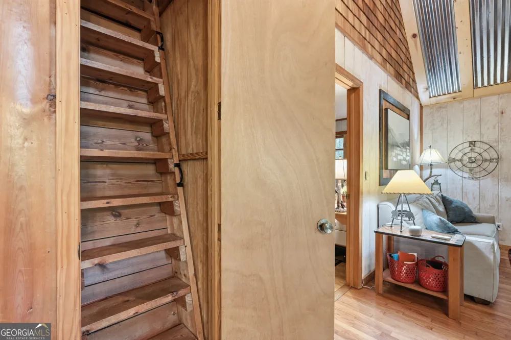 45 Tall Feather DR Sautee Nacoochee, GA 30571