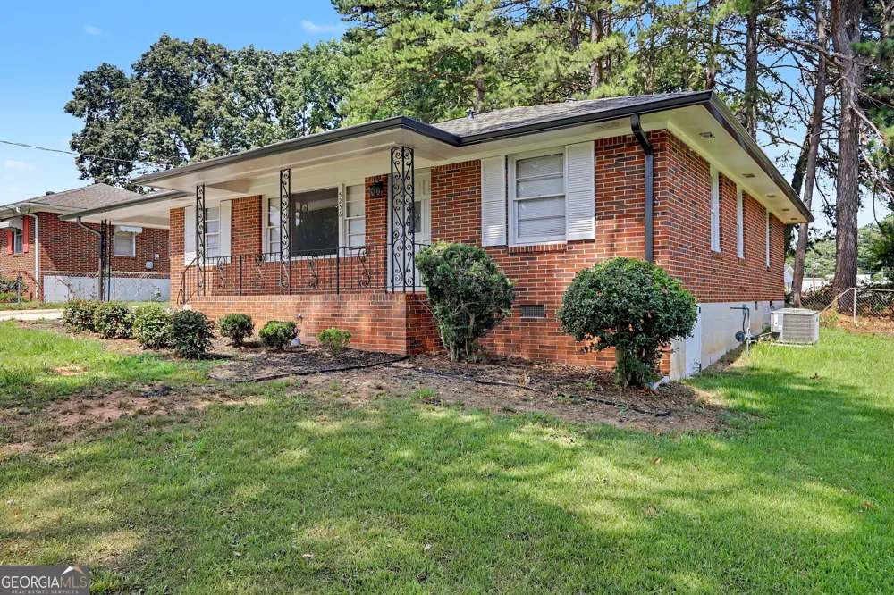 5256 Eubanks DR Morrow, GA 30260