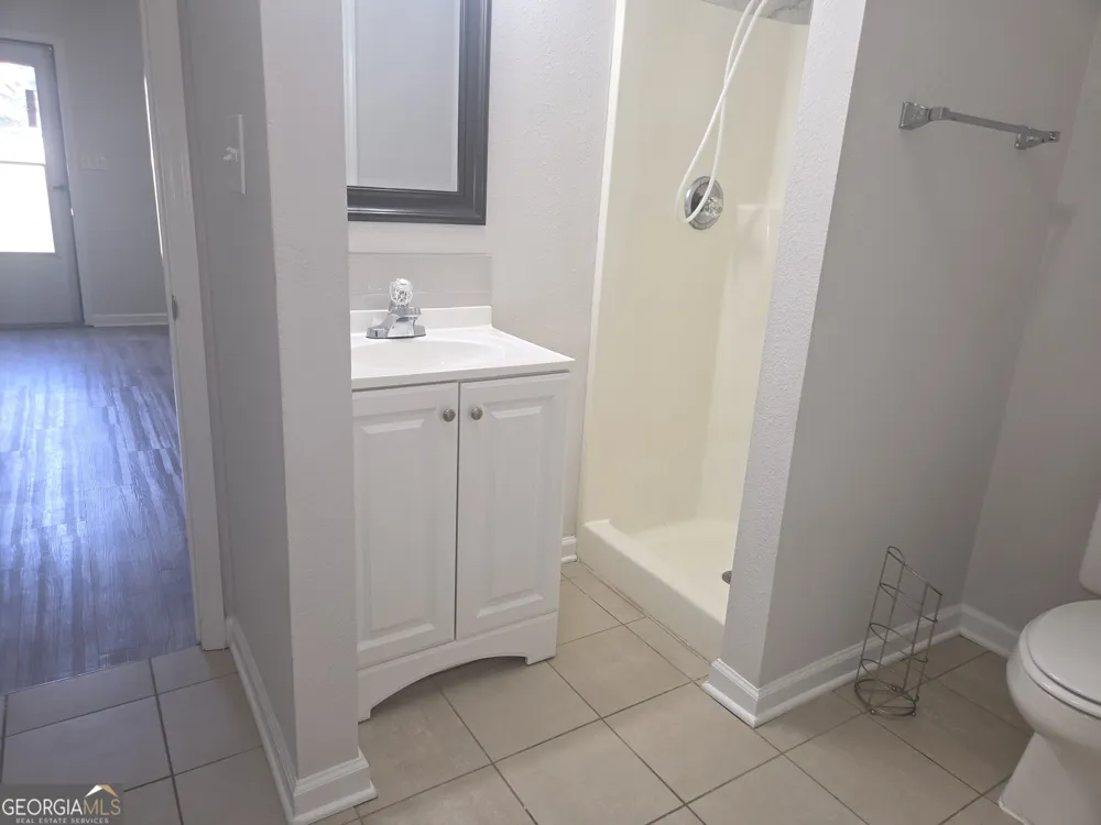 893 NE Park Place Conyers, GA 30012