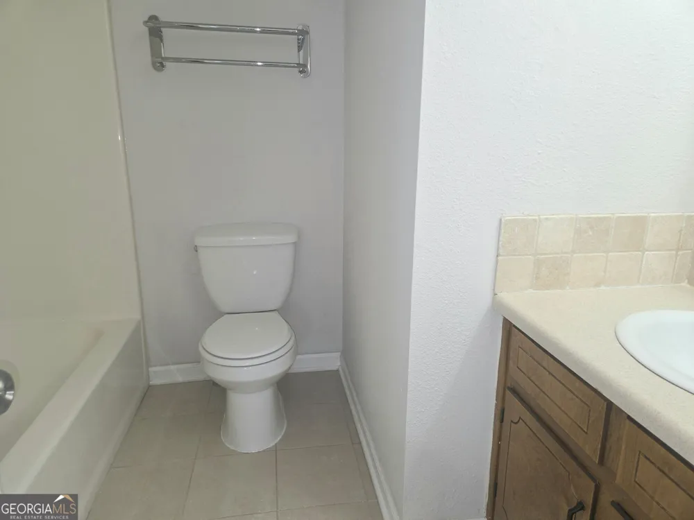 893 NE Park Place Conyers, GA 30012