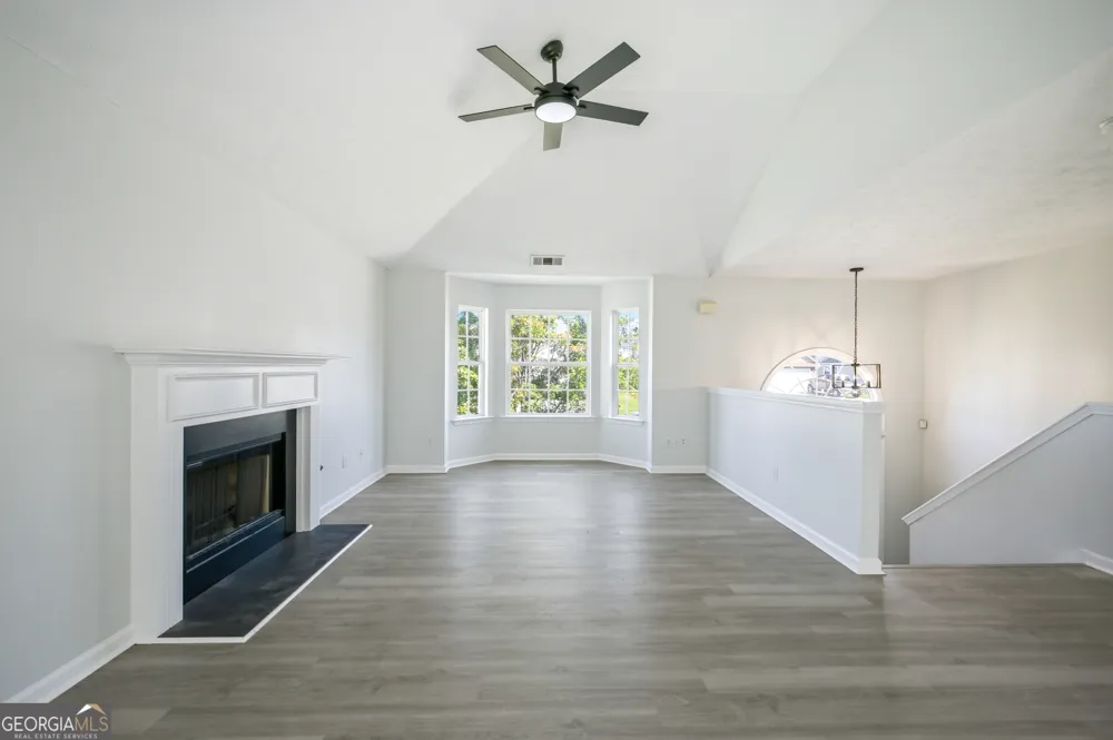 5514 Frontier CT Ellenwood, GA 30294