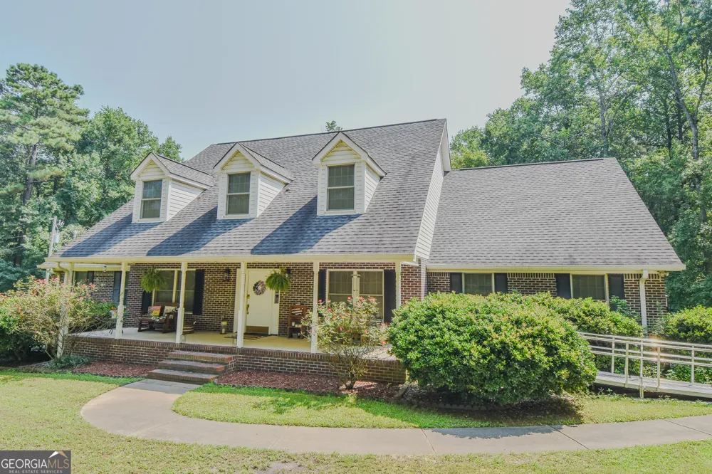 441 Campbell RD Meansville, GA 30256