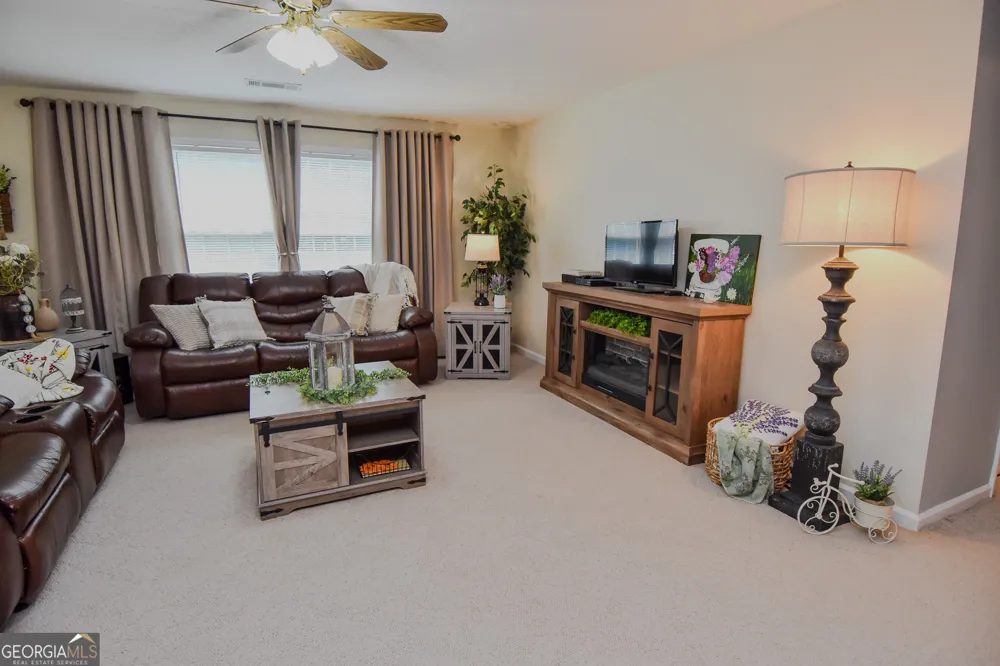 441 Campbell RD Meansville, GA 30256