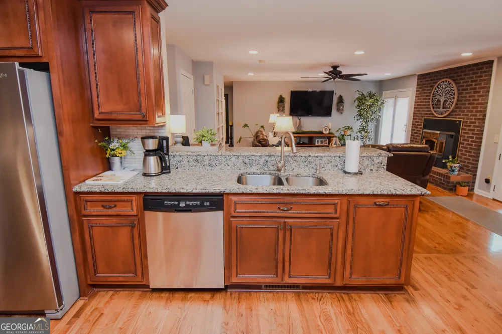 441 Campbell RD Meansville, GA 30256