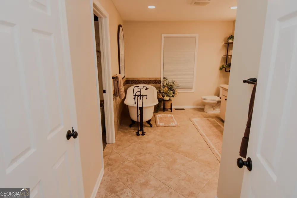 441 Campbell RD Meansville, GA 30256