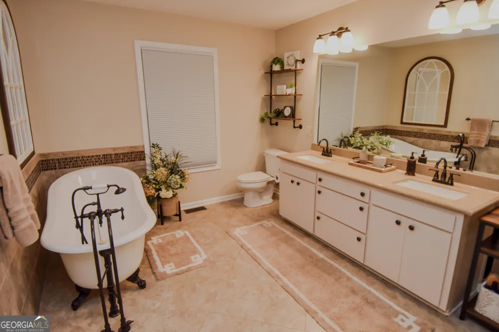 441 Campbell RD Meansville, GA 30256