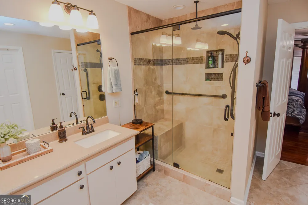 441 Campbell RD Meansville, GA 30256
