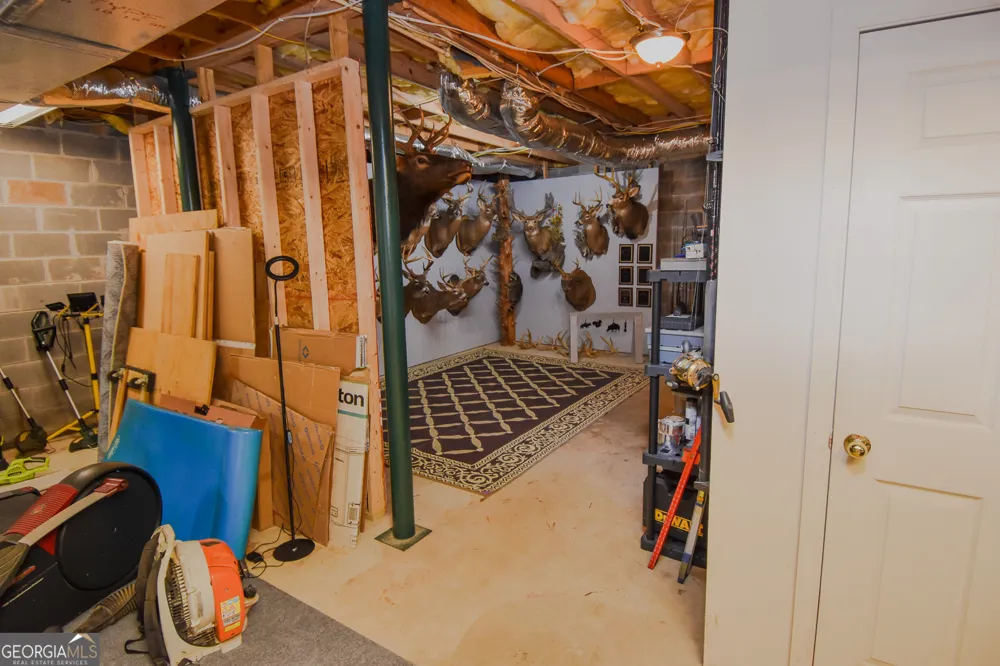 441 Campbell RD Meansville, GA 30256