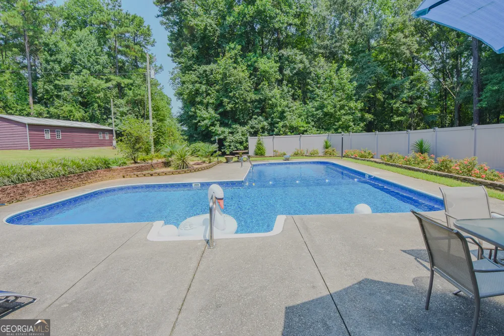 441 Campbell RD Meansville, GA 30256