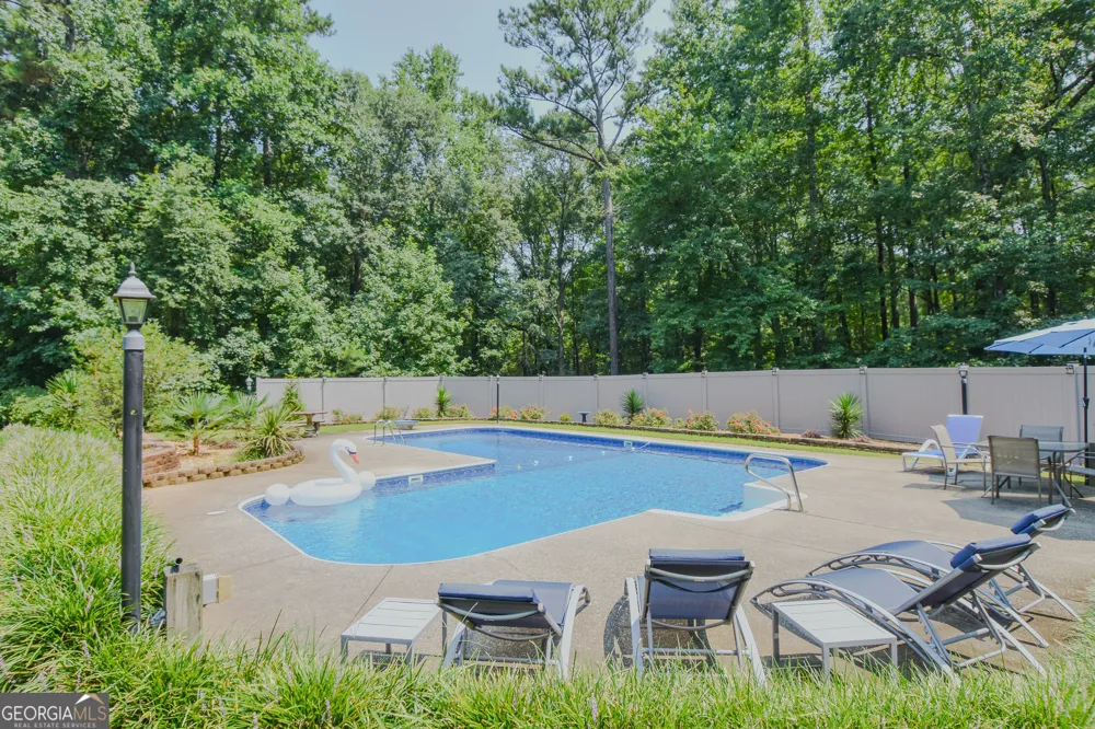 441 Campbell RD Meansville, GA 30256