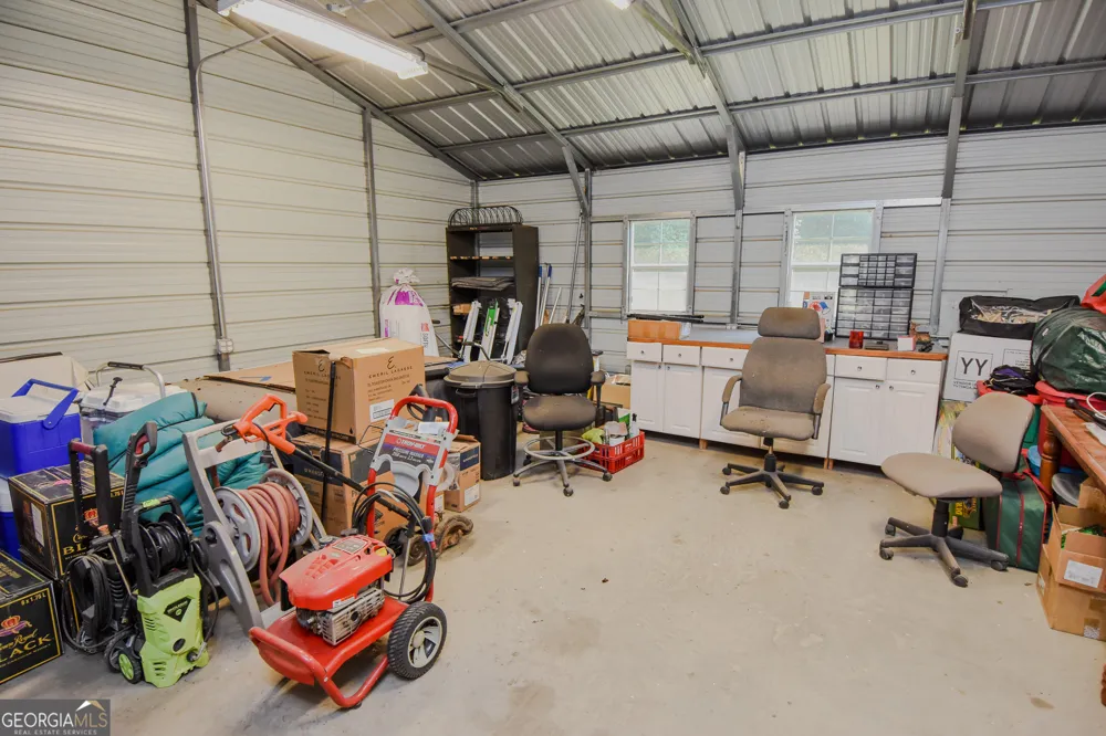 441 Campbell RD Meansville, GA 30256