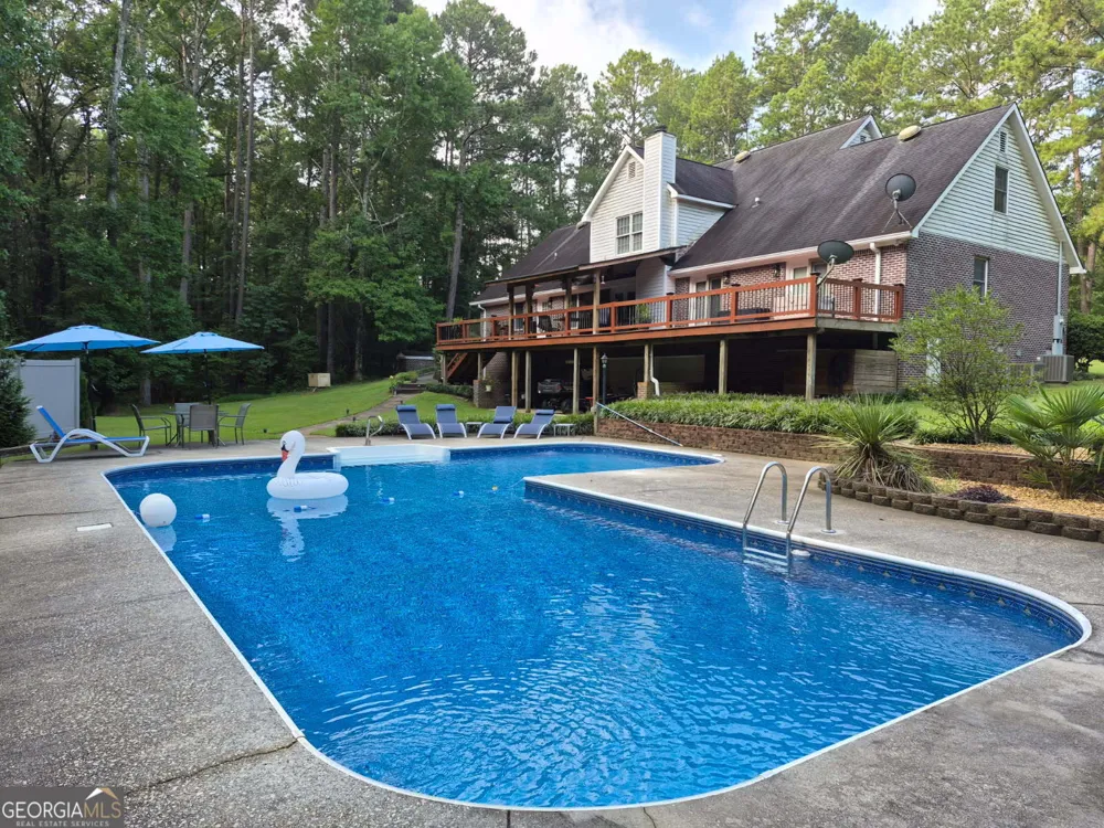 441 Campbell RD Meansville, GA 30256