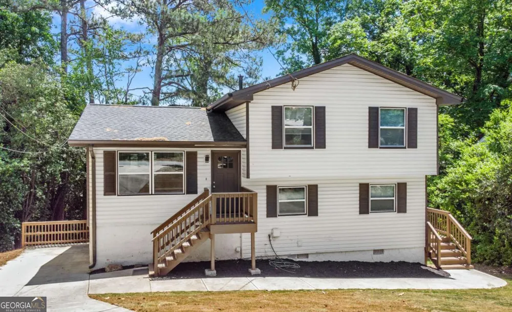 5918 Sierra DR Norcross, GA 30071