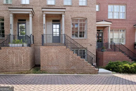 818 Virginia Park CIR NE