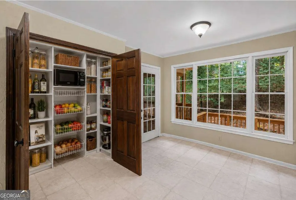 3385 New Heritage DR Johns Creek, GA 30022