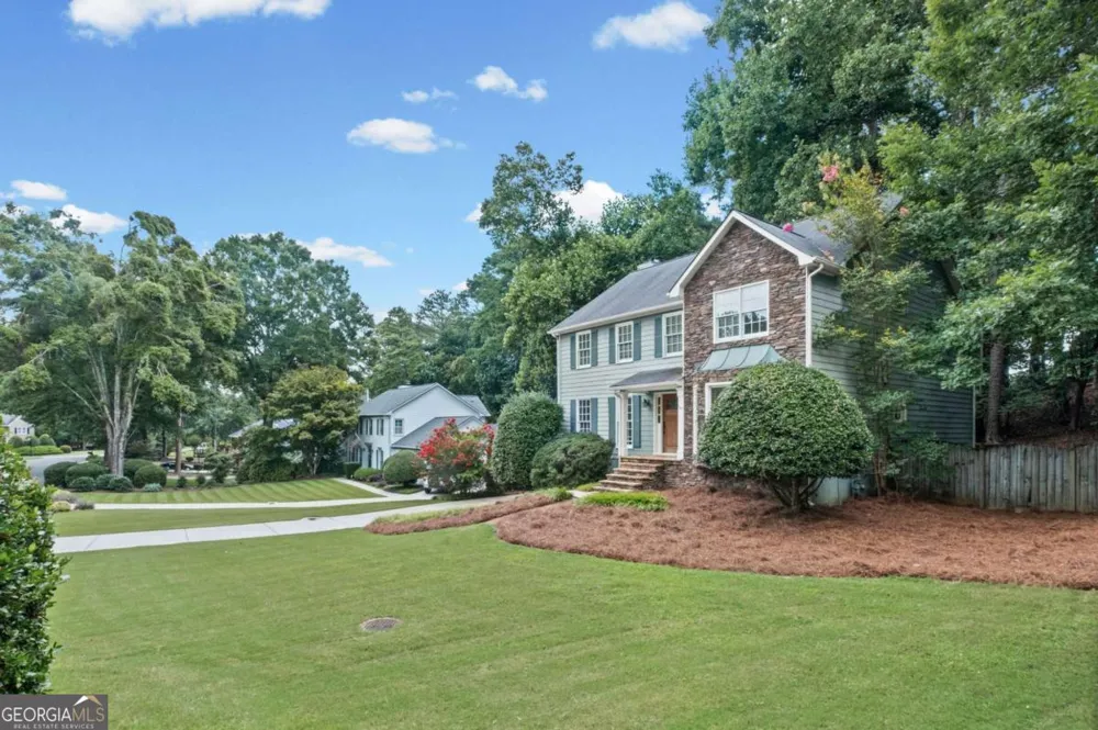 3385 New Heritage DR Johns Creek, GA 30022