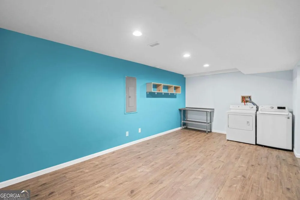 3385 New Heritage DR Johns Creek, GA 30022