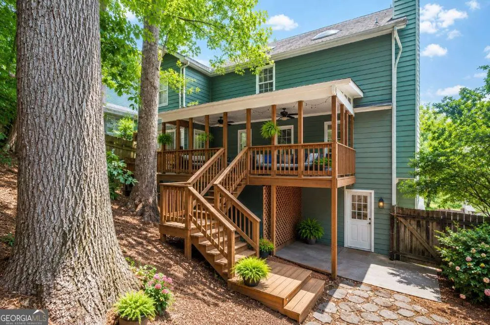 3385 New Heritage DR Johns Creek, GA 30022